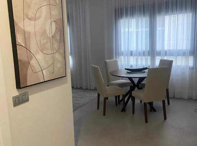 Castelar Апартаменти